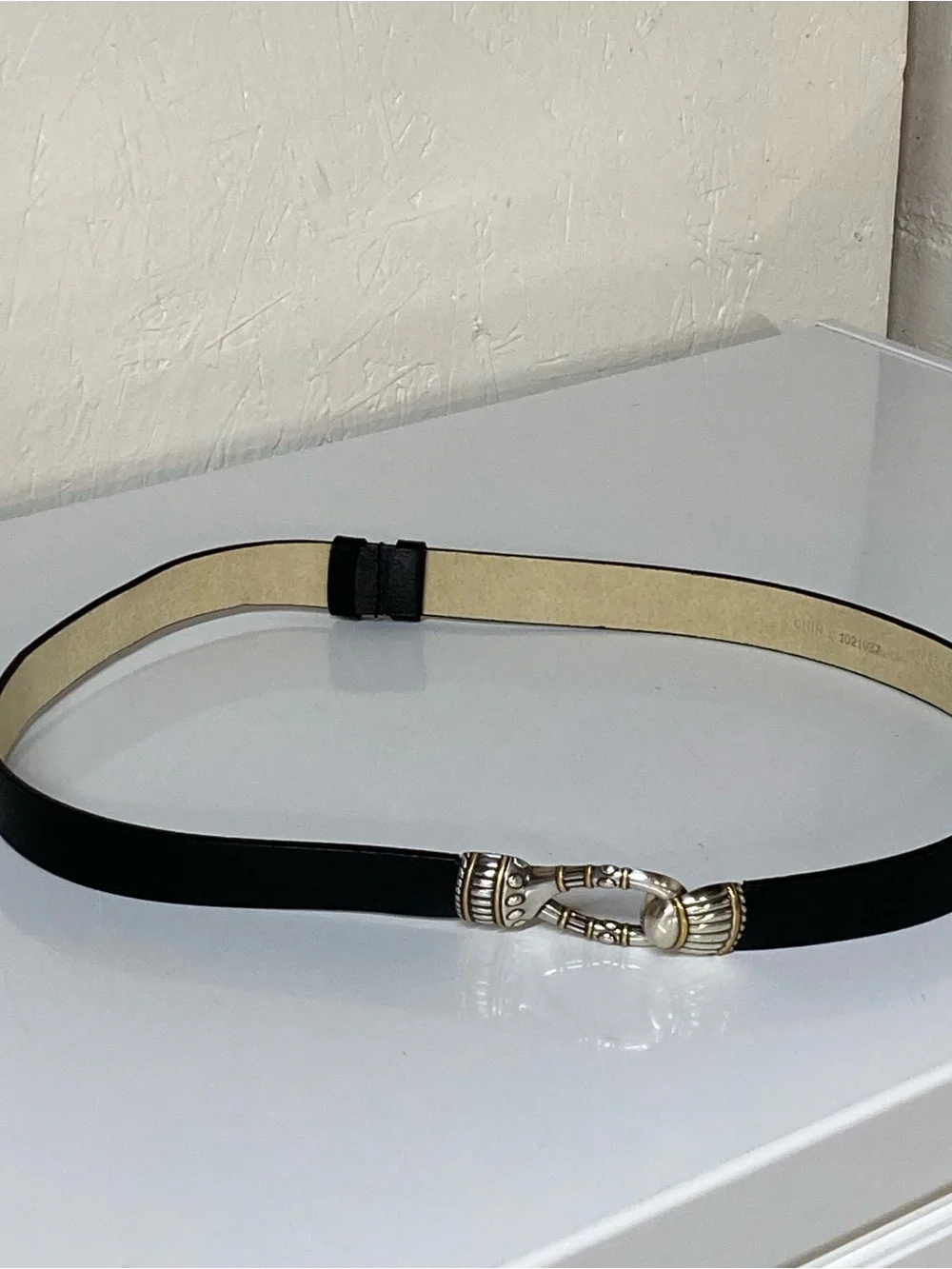 Anne Klein S/M Black Leather Adjustable Silver and Gold Tone Buckle Belt